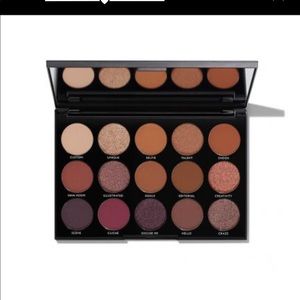 Morphs 15N Eyeshadow Palette